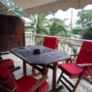 Sea Breeze Apartment Palaiontsiflikion Exterior photo