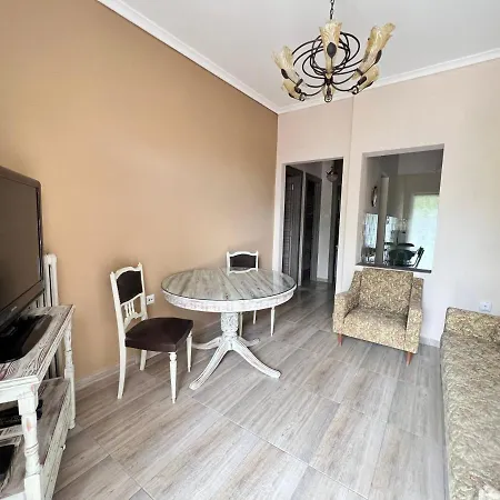 Sea Breeze Apartment Palaiontsiflikion Exterior photo