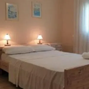 Sea Breeze Apartment