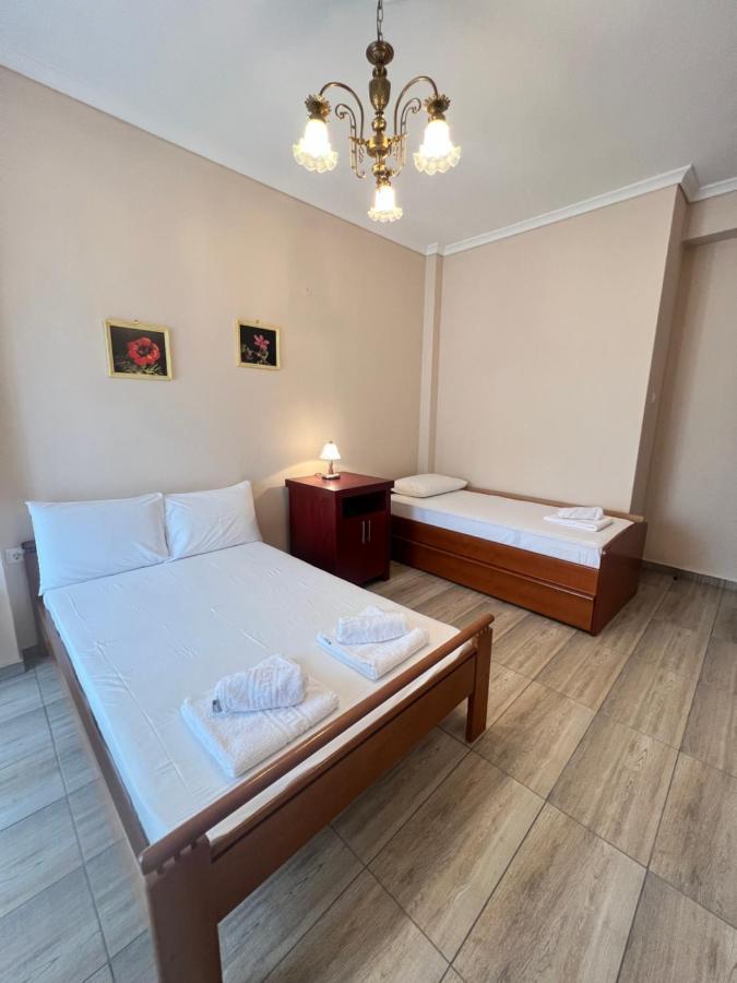 Sea Breeze Apartment *